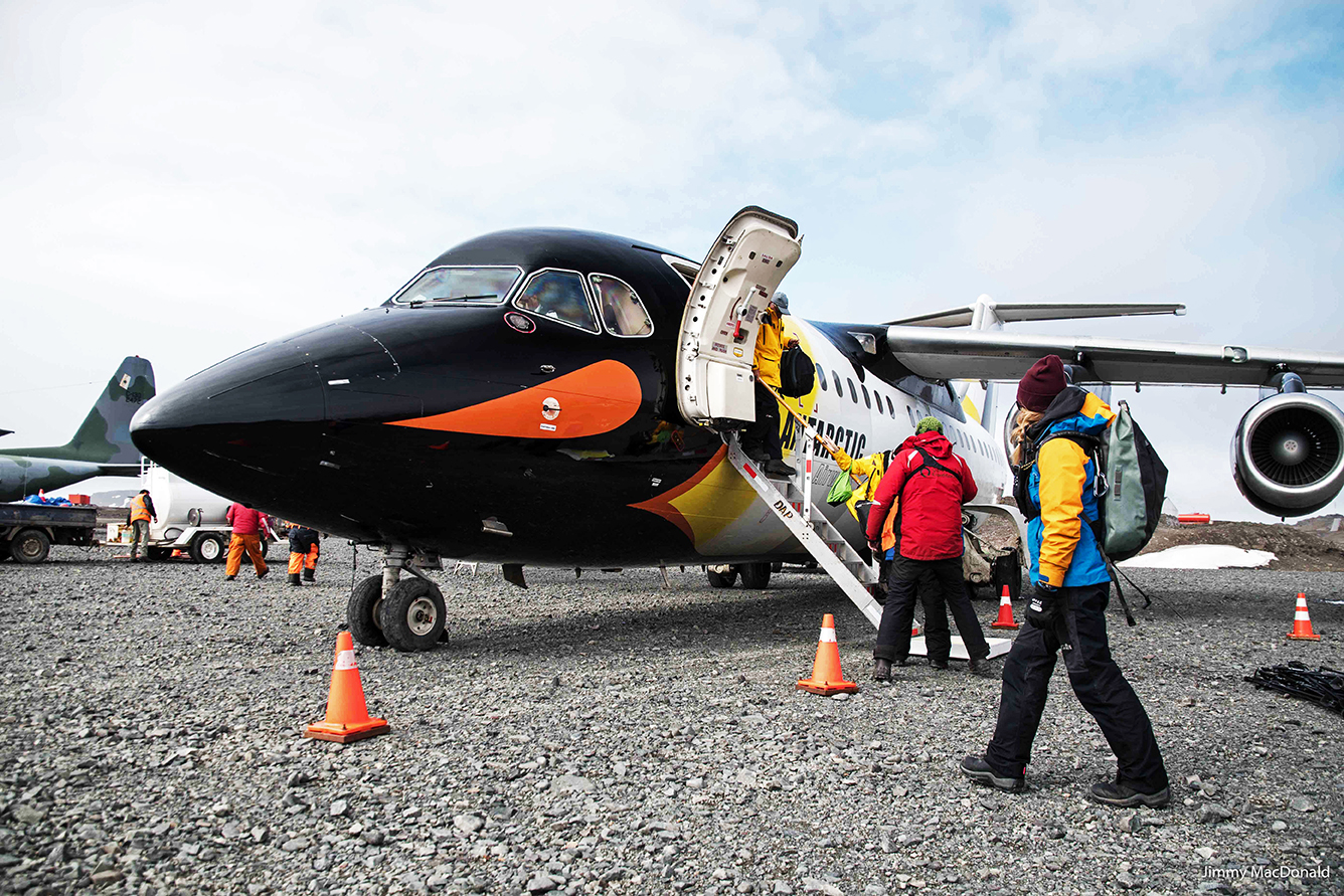 Antarctic Express: Fly the Drake